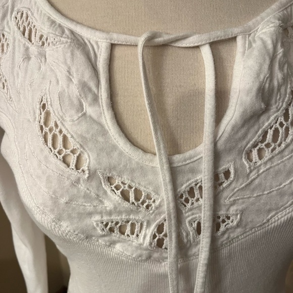 Free People With Love Detail Embroidered Top Sz M - Picture 5 of 9